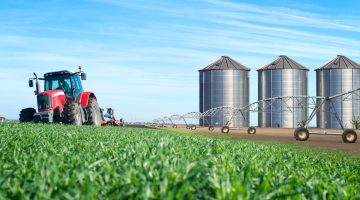 silos de armazenamento de grãos em referência ao crédito rural