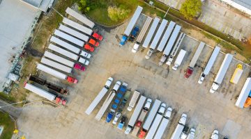 estacionamento de caminhões em referência aos créditos de ICMS